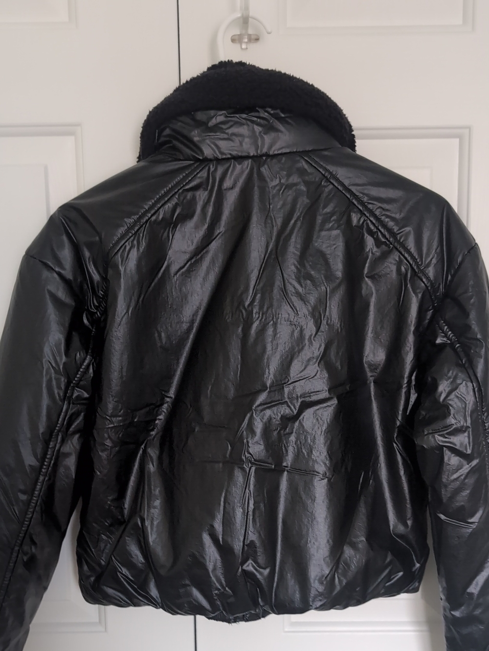 All In Motion Midweight Puffer Jacket - Picture 5 of 5